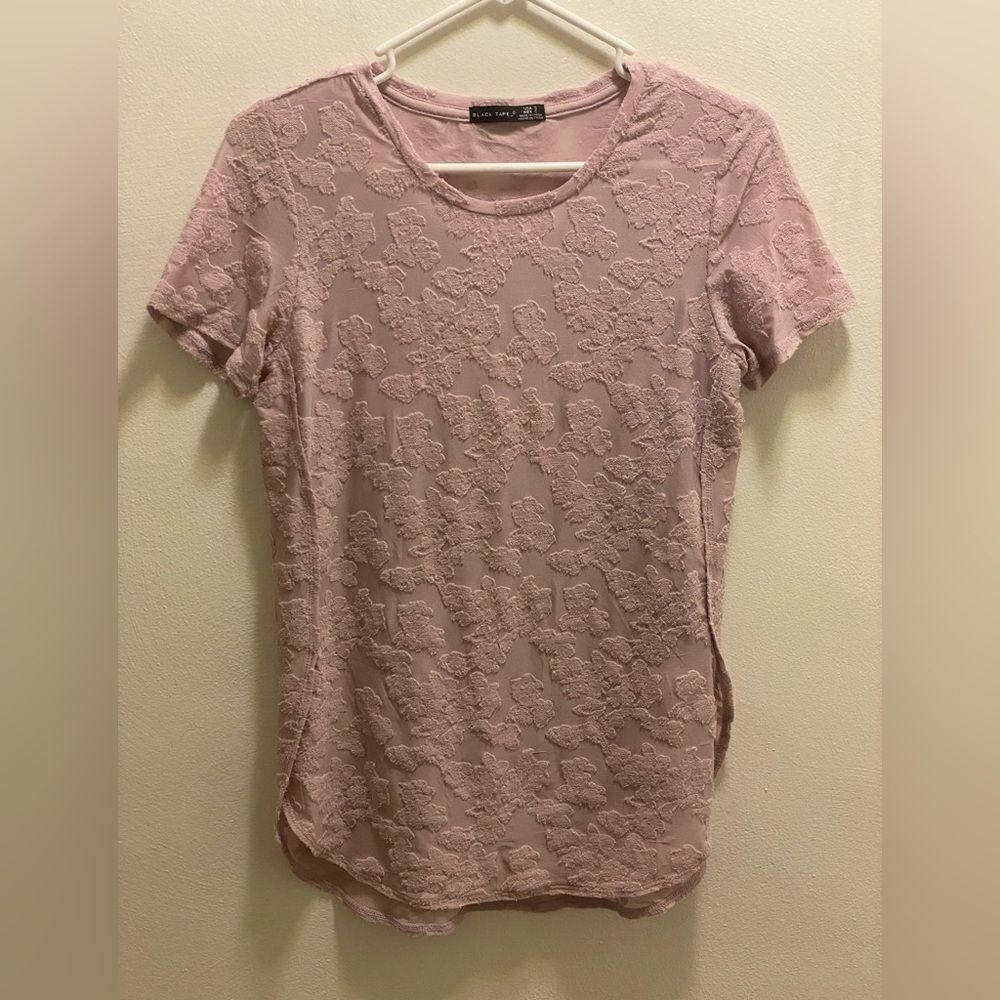 Black tape blush color lace top size small